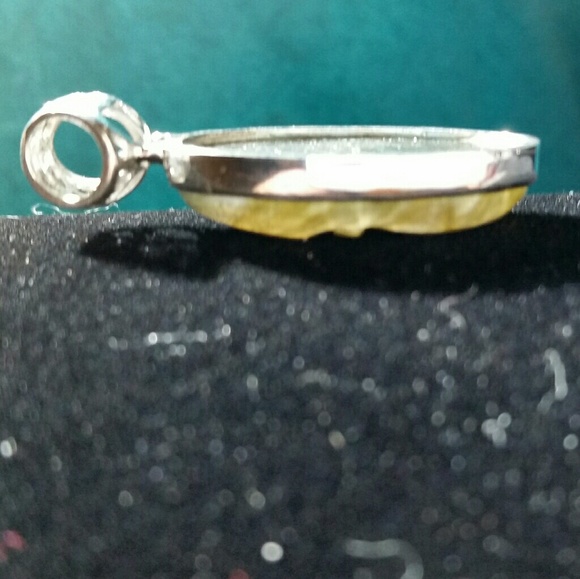 .925 Silver Carved Labradorite Face Pendant - Picture 6 of 8